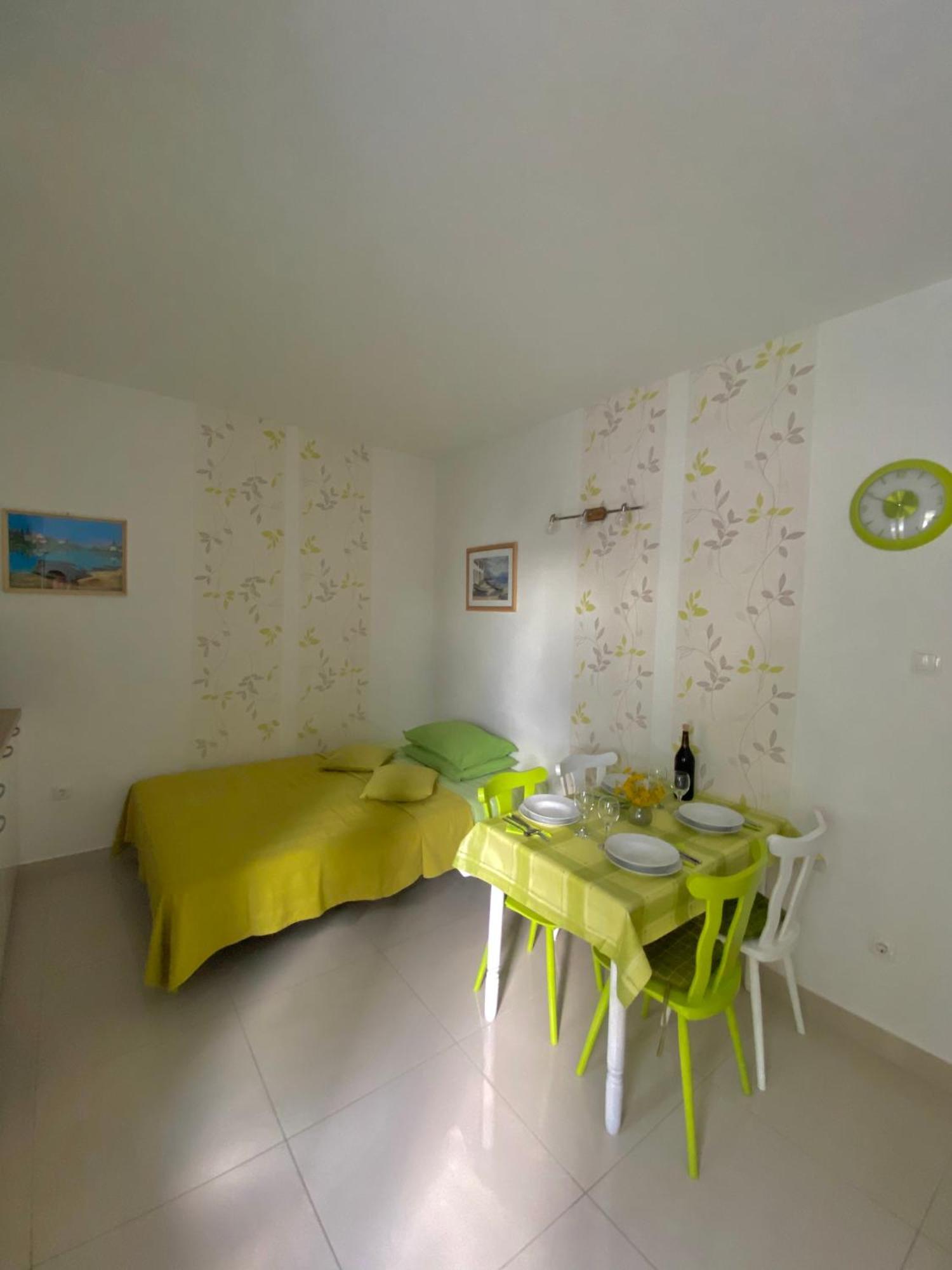 פודאצה Apartments Ante מראה חיצוני תמונה