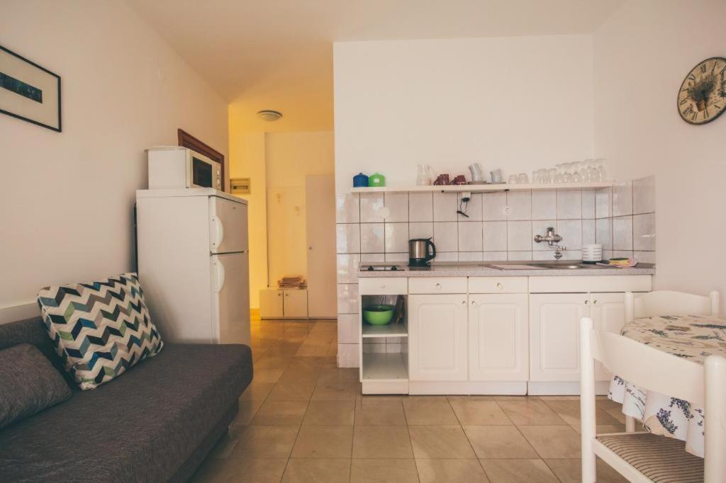 פודאצה Apartments Ante מראה חיצוני תמונה