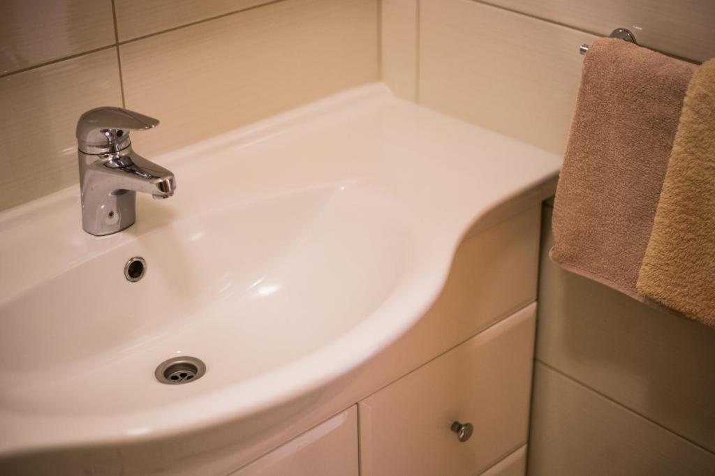 פודאצה Apartments Ante מראה חיצוני תמונה